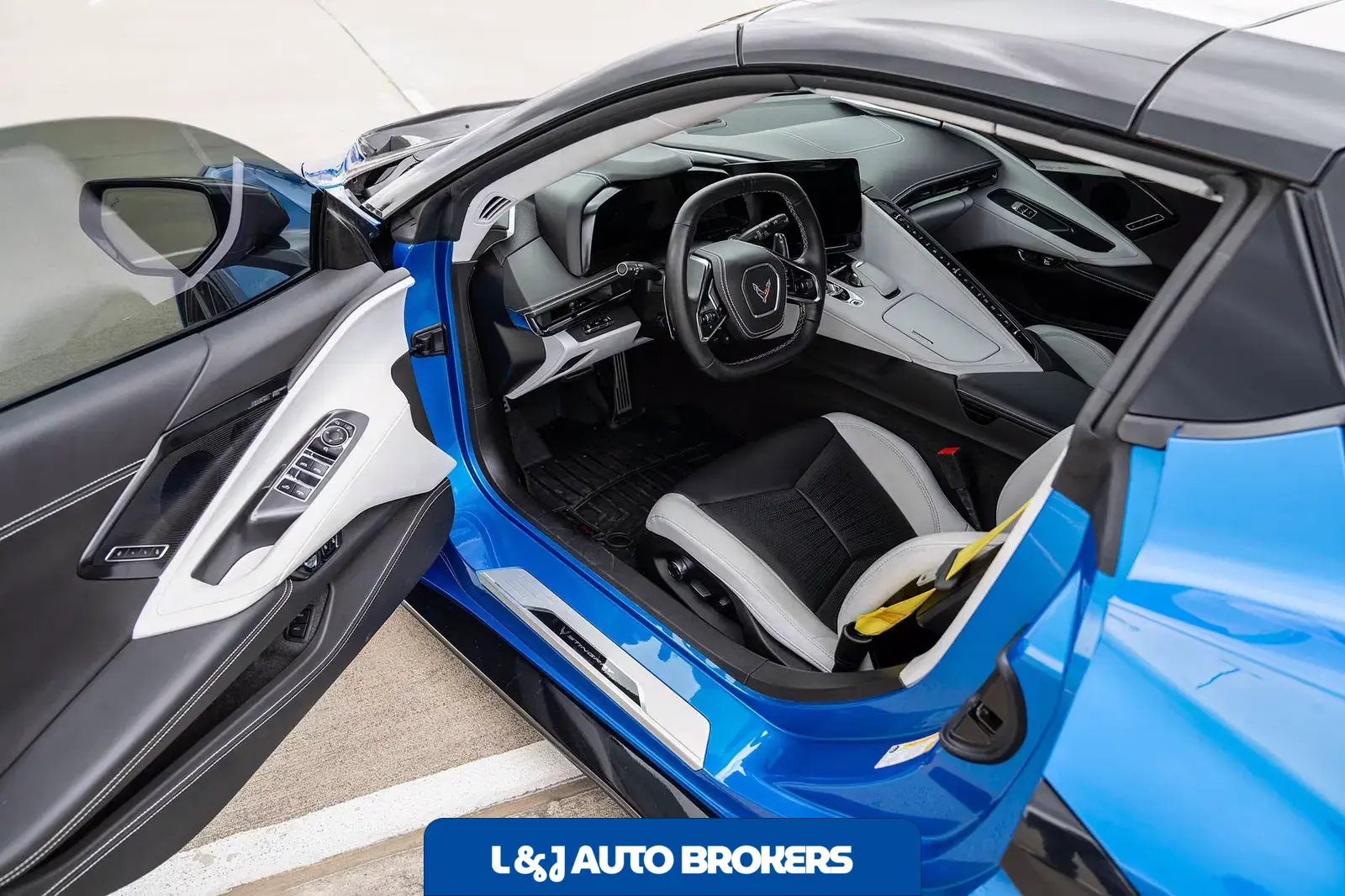 2024 Chevrolet Corvette Stingray Convertible 3LT Twin-Turbo