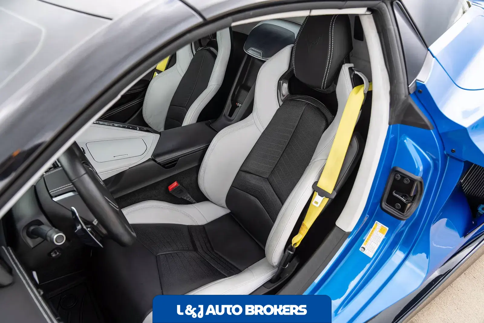 2024 Chevrolet Corvette Stingray Convertible 3LT Twin-Turbo