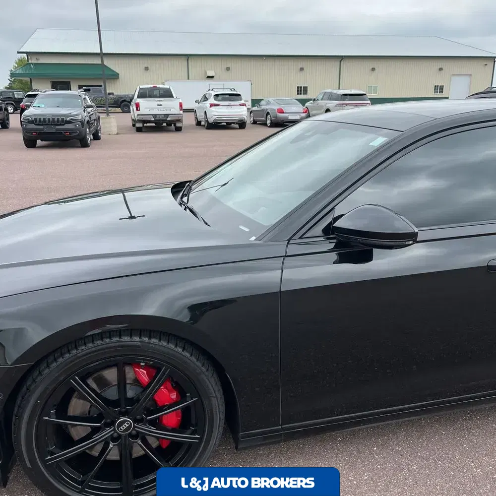2022 Audi S8 4.0T quattro