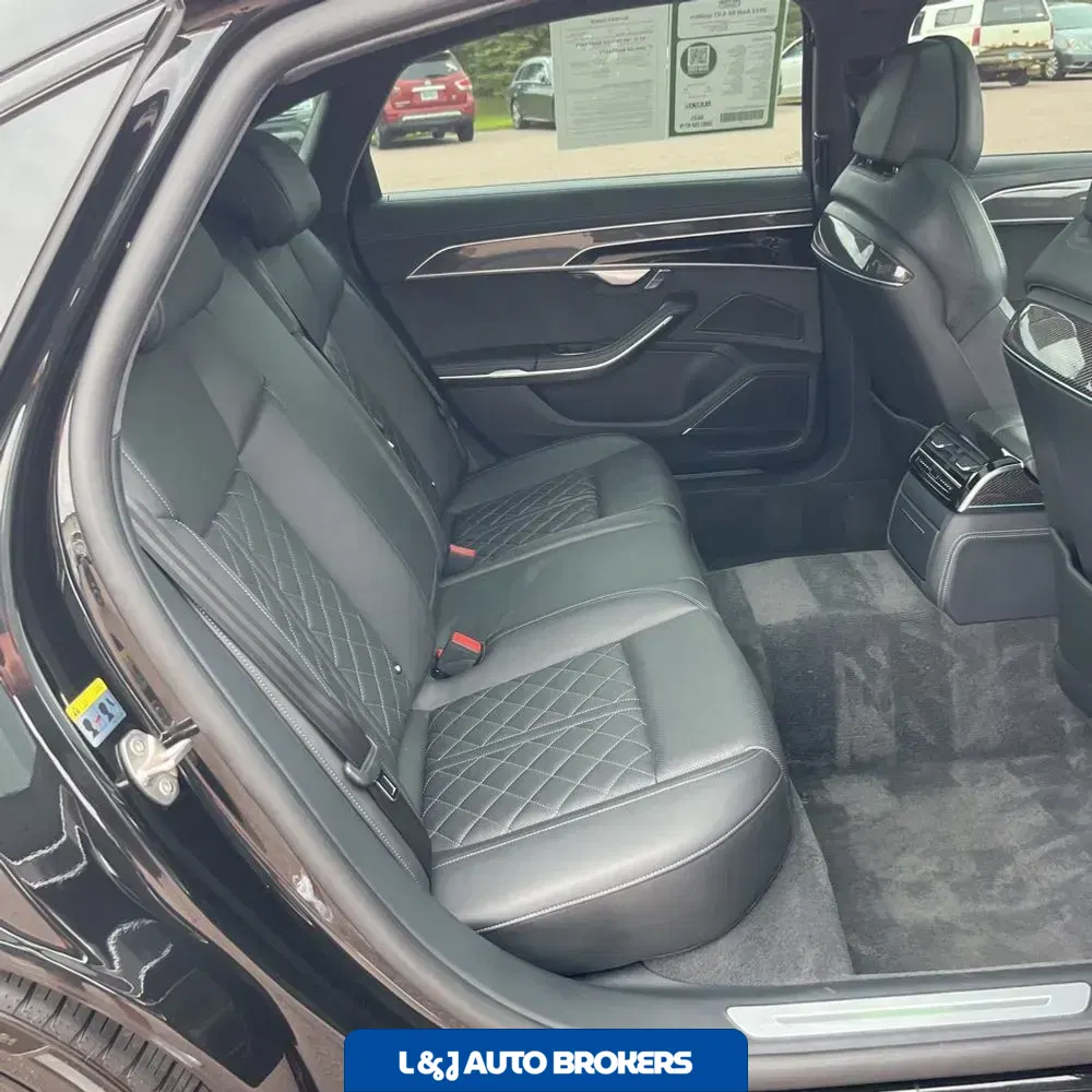 2022 Audi S8 4.0T quattro