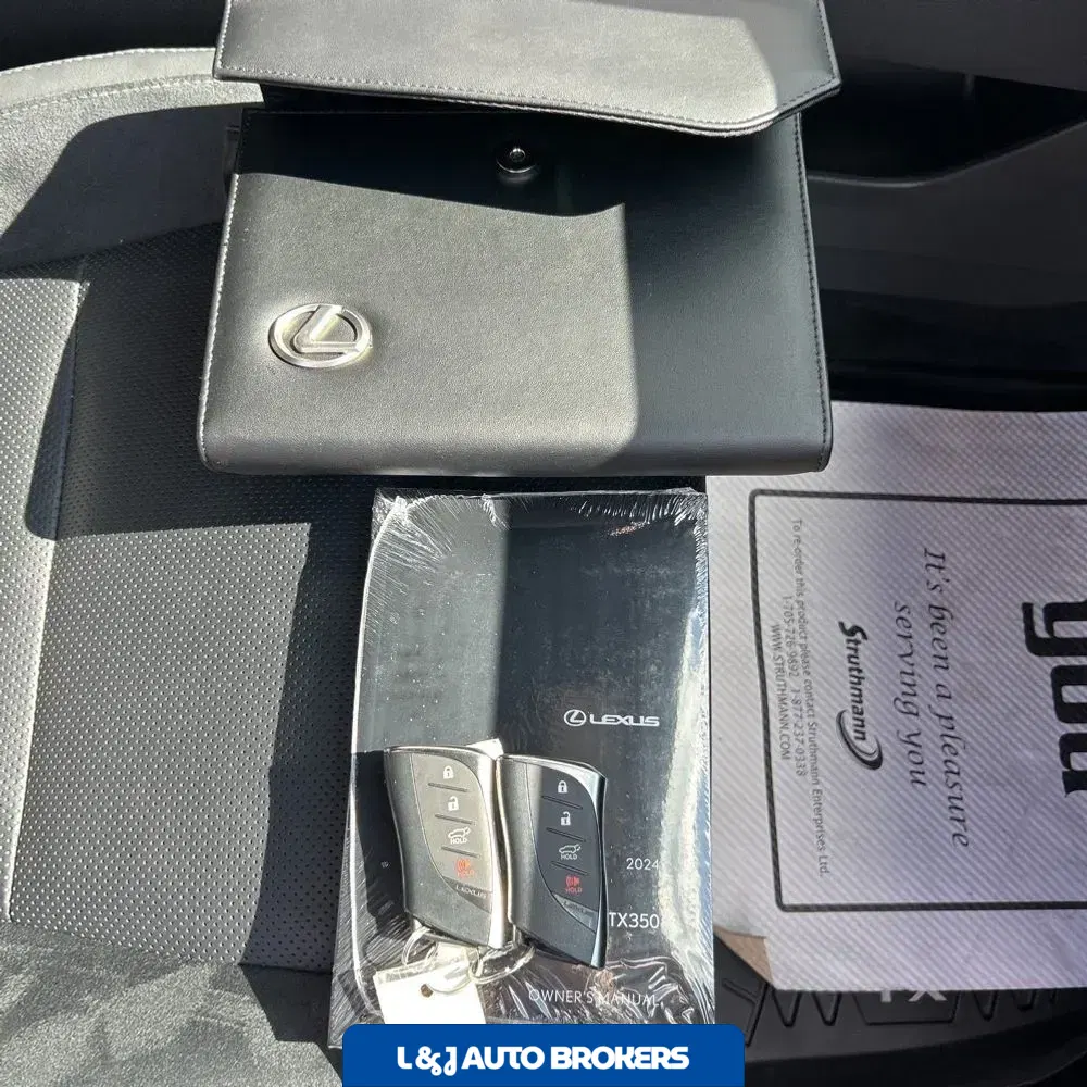 2024 Lexus TX-Series TX350 Ultra Luxury