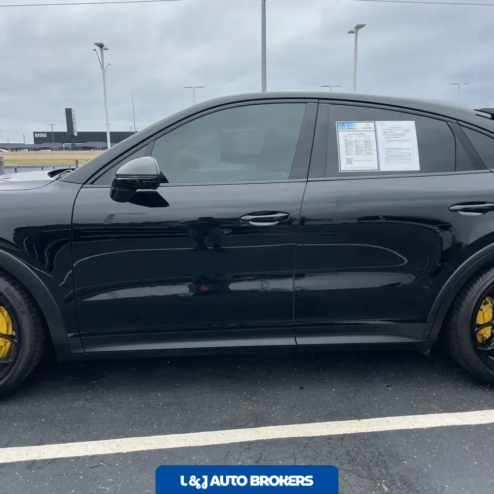 2022 Porsche Cayenne Turbo GT