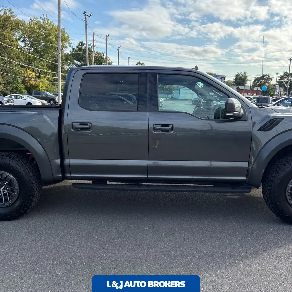 2020 Ford F-150 Raptor