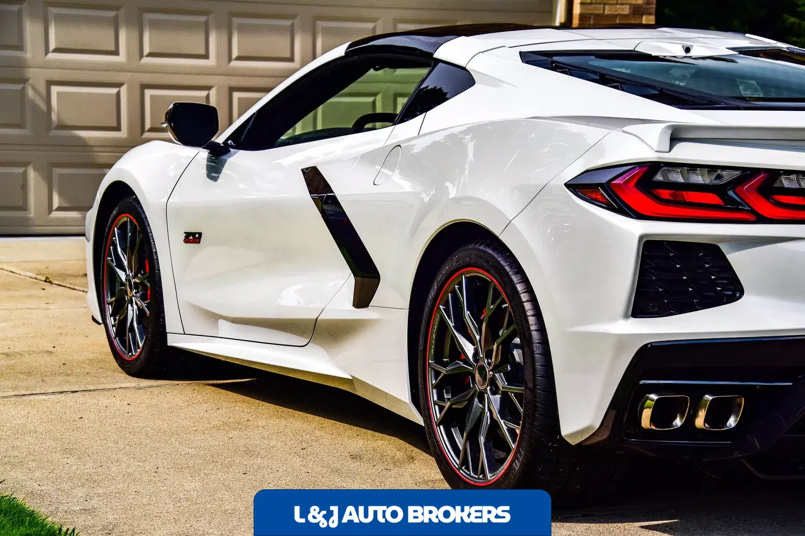 2023 Chevrolet Corvette Stingray Coupe 3LT Z51 70th Anniversary Edition
