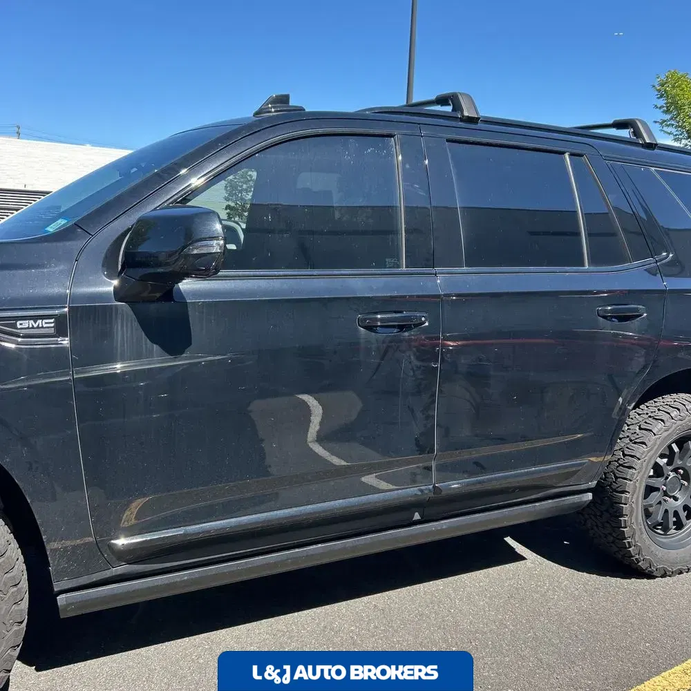 2023 GMC Yukon Denali Ultimate