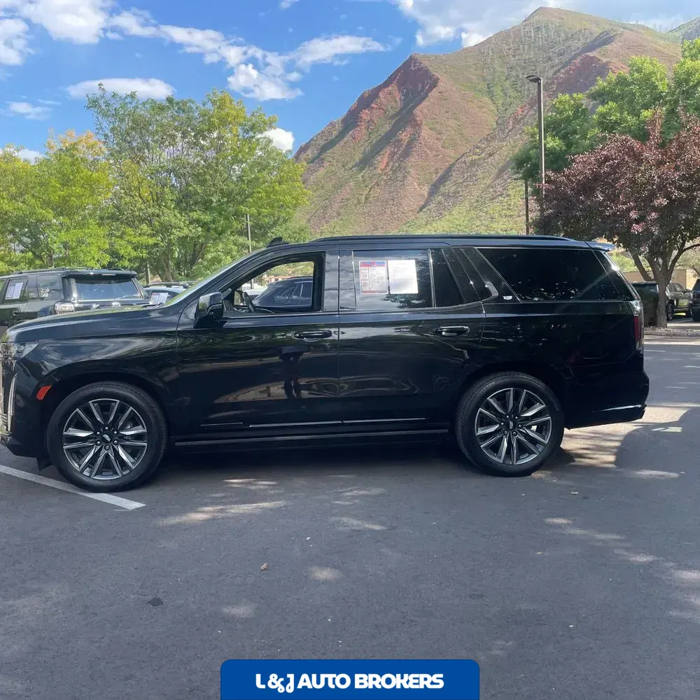 2022 Cadillac Escalade Sport Platinum