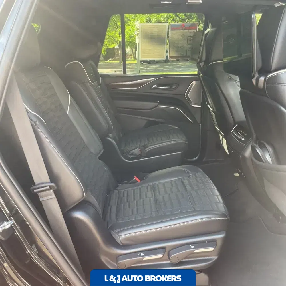 2022 Cadillac Escalade Sport Platinum