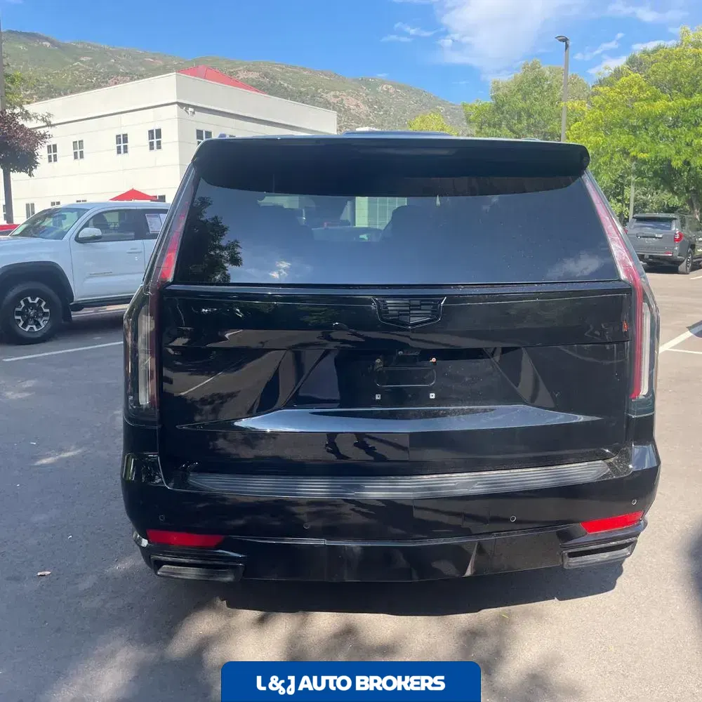 2022 Cadillac Escalade Sport Platinum
