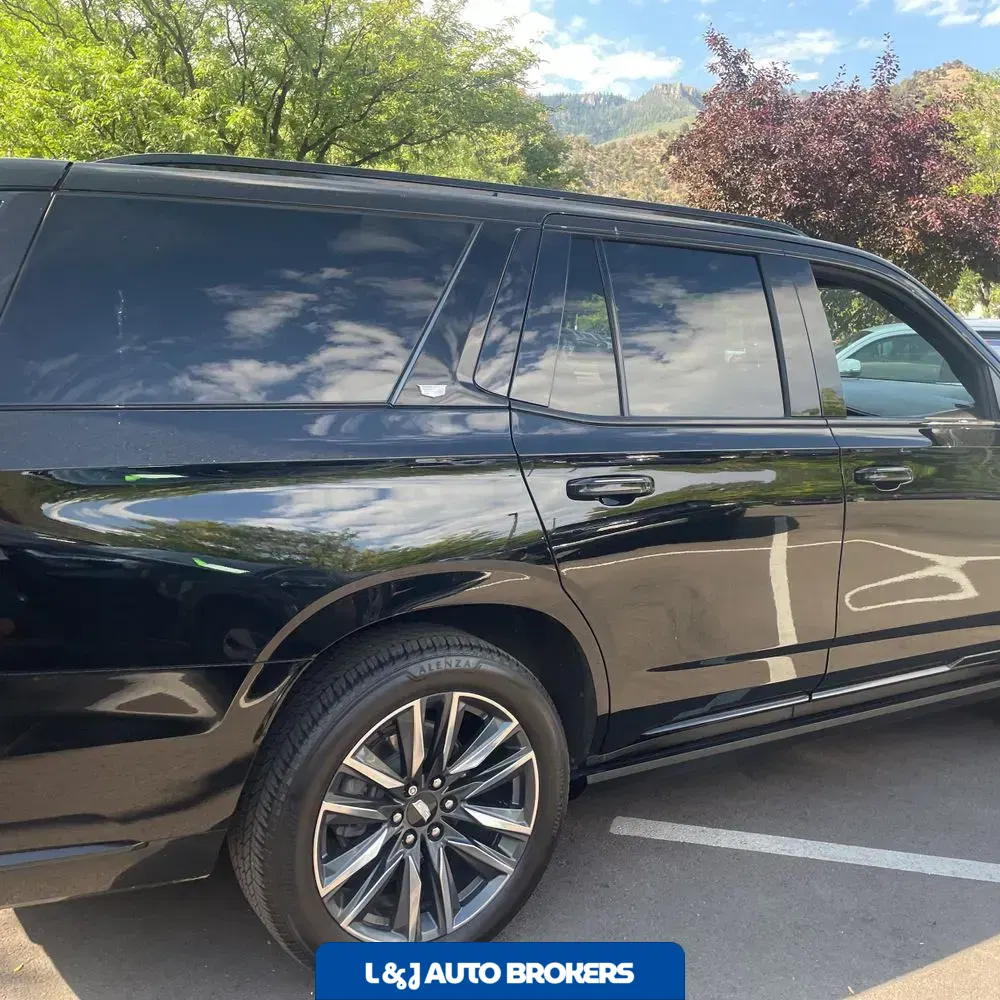 2022 Cadillac Escalade Sport Platinum