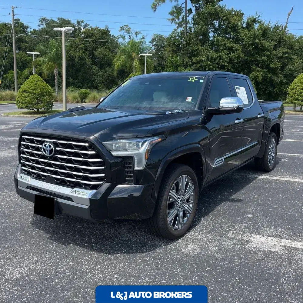 2024 Toyota Tundra Capstone HV