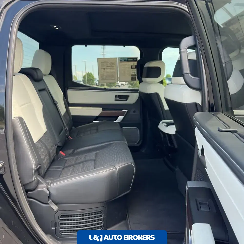 2024 Toyota Tundra Capstone HV