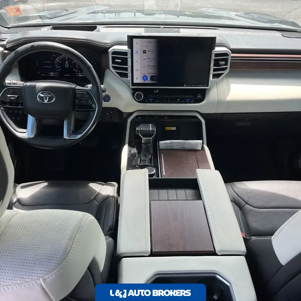 2024 Toyota Tundra Capstone HV