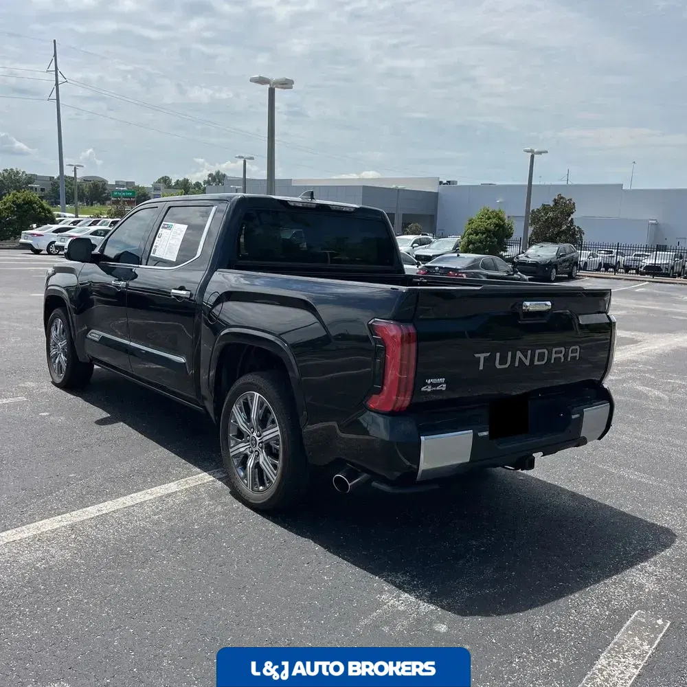 2024 Toyota Tundra Capstone HV