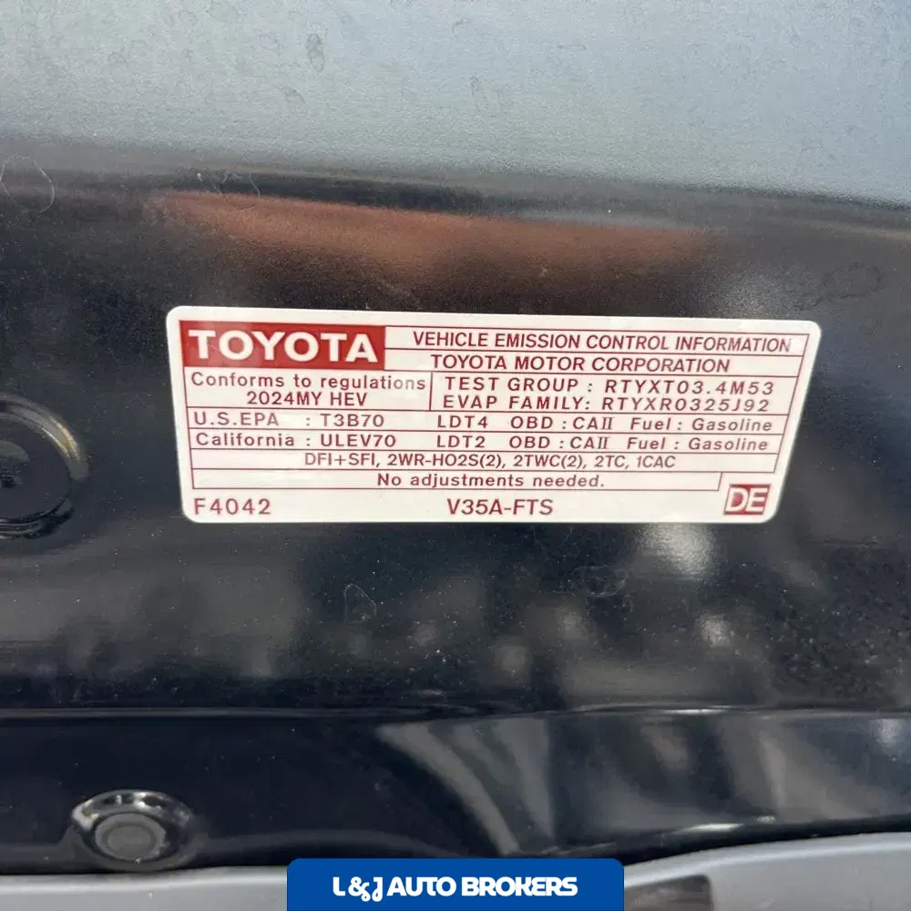 2024 Toyota Tundra Capstone HV