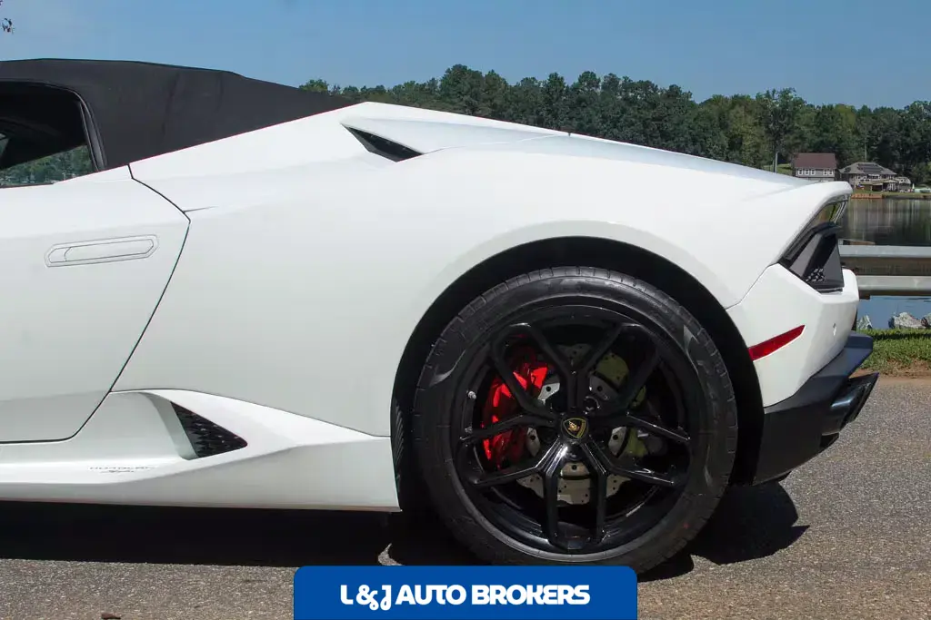 2017 Lamborghini Huracan LP 580-2 Spyder