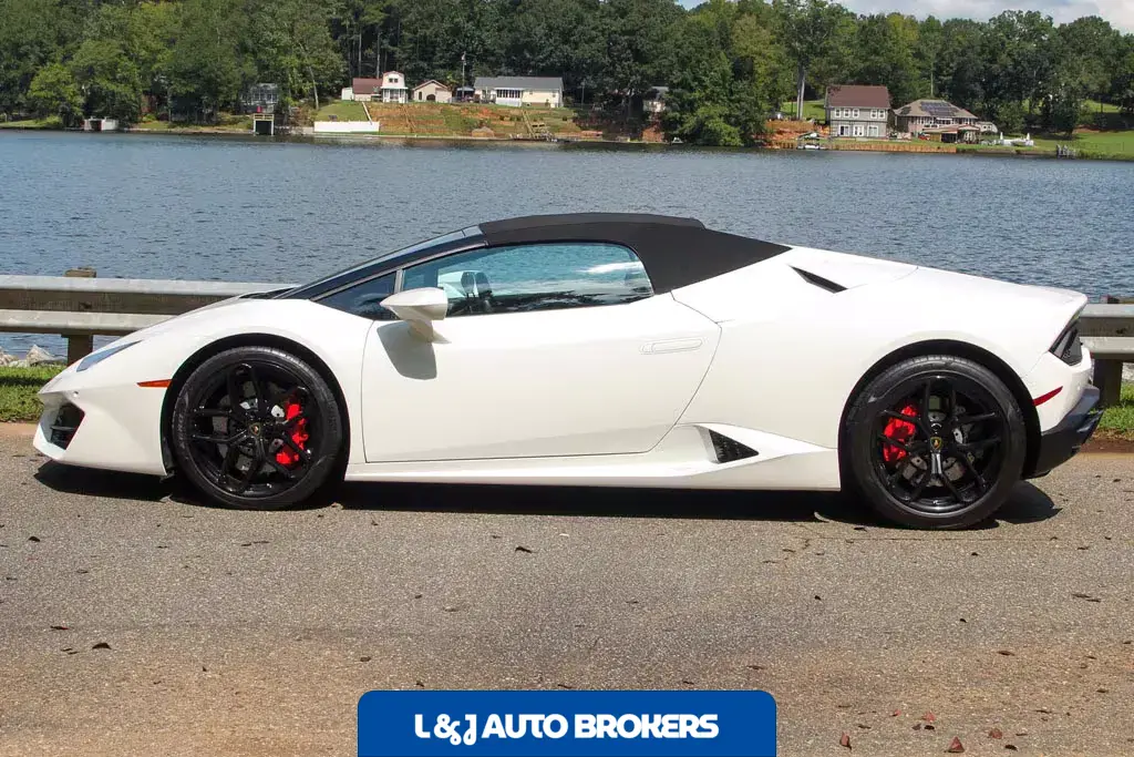 2017 Lamborghini Huracan LP 580-2 Spyder
