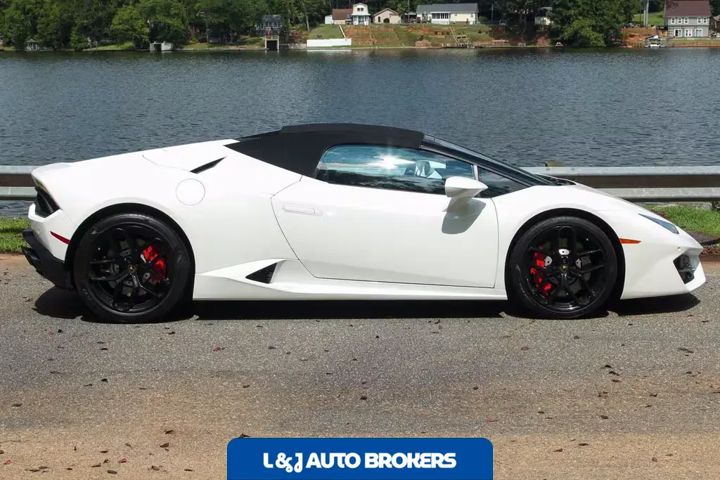 2017 Lamborghini Huracan LP 580-2 Spyder