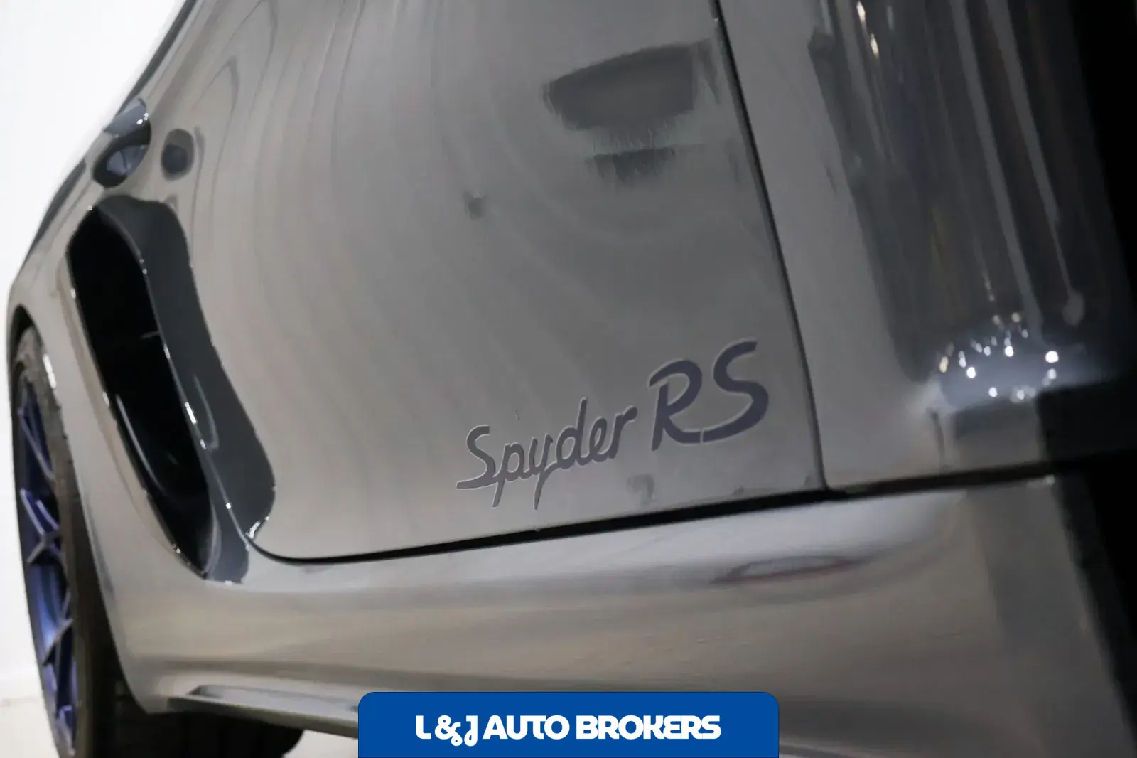 2024 Porsche 718 Spyder RS Weissach