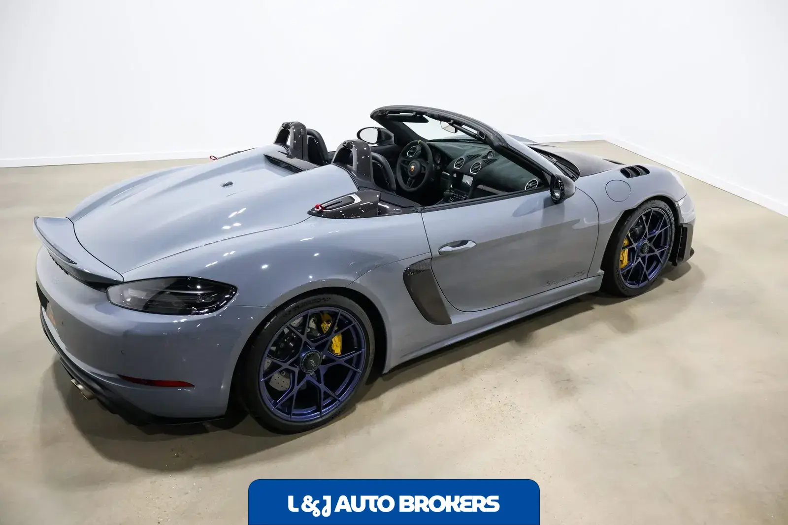 2024 Porsche 718 Spyder RS Weissach