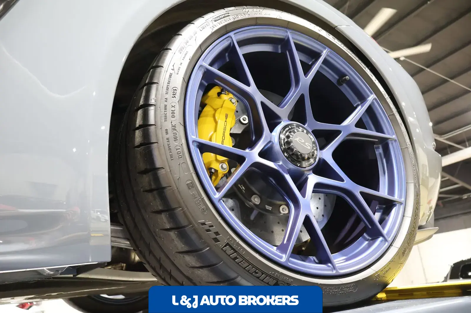 2024 Porsche 718 Spyder RS Weissach