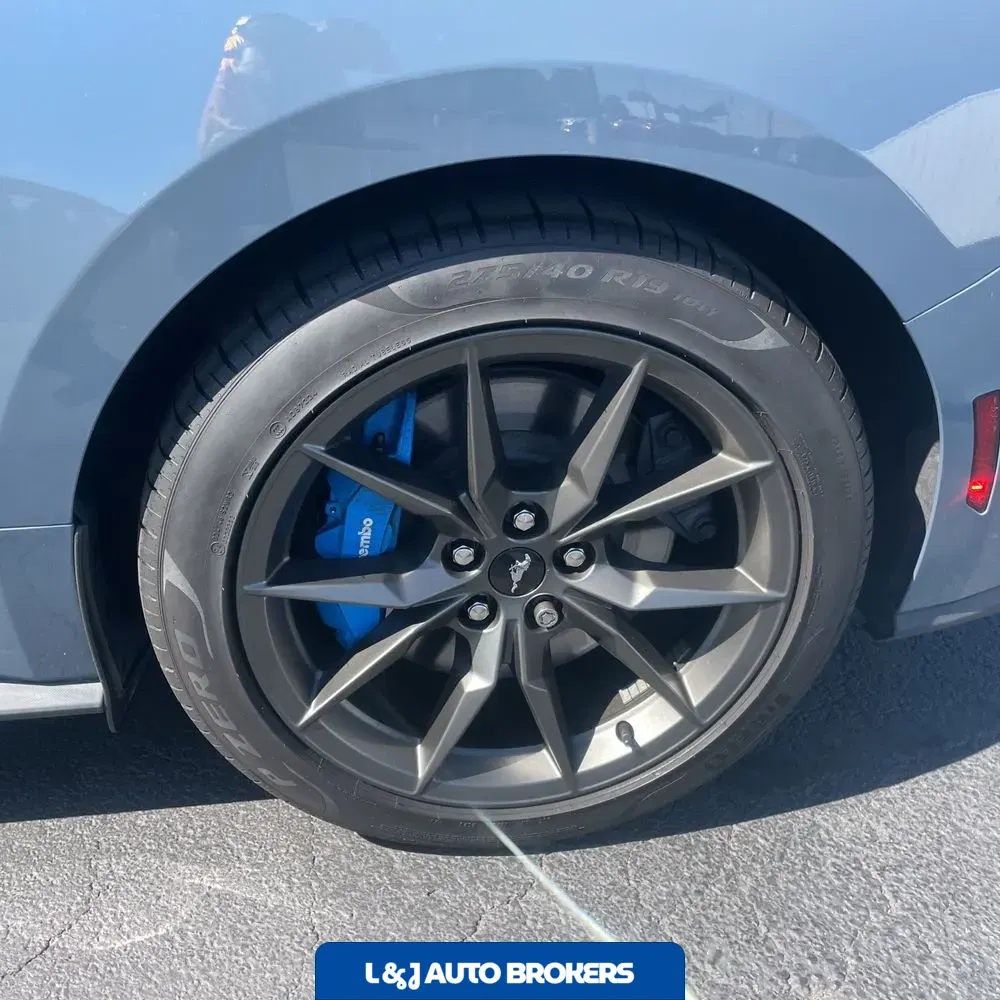 2024 Ford Mustang Dark Horse