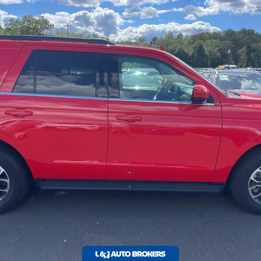 2024 Ford Expedition XLT