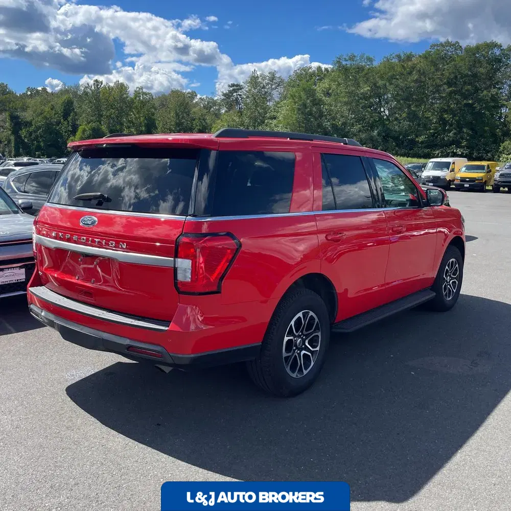 2024 Ford Expedition XLT