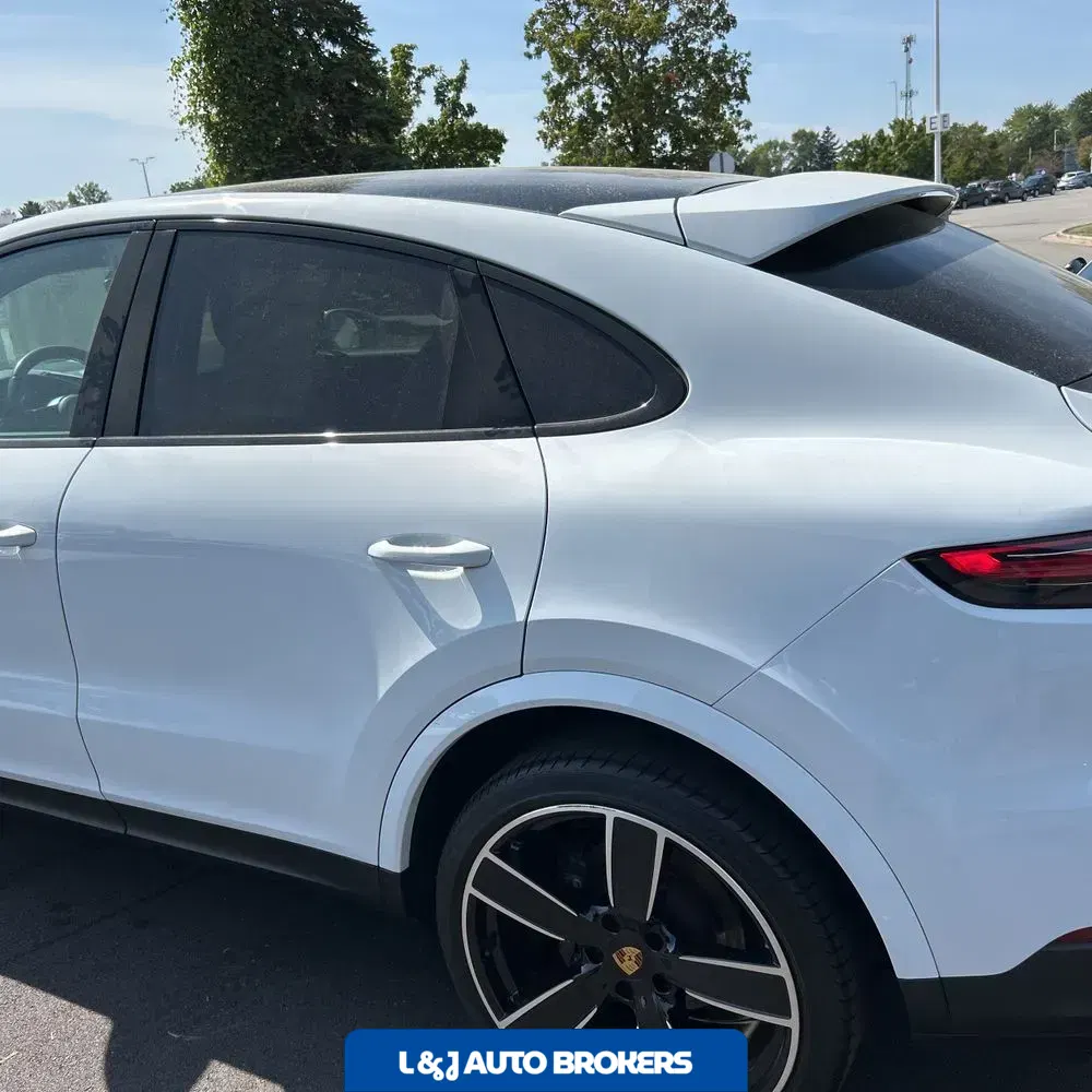 2022 Porsche Cayenne Coupe