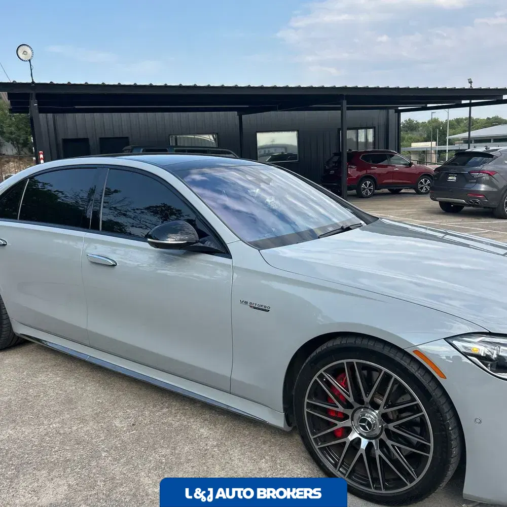 2024 Mercedes-Benz S-Class AMG S63 E Perf