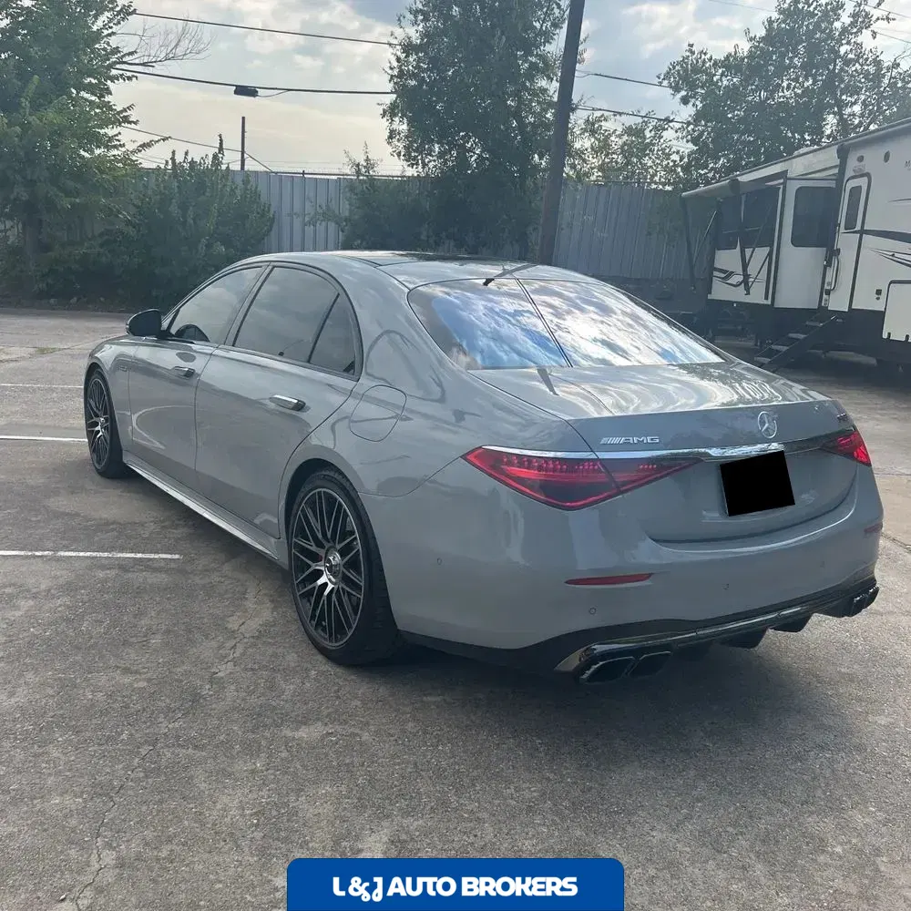2024 Mercedes-Benz S-Class AMG S63 E Perf