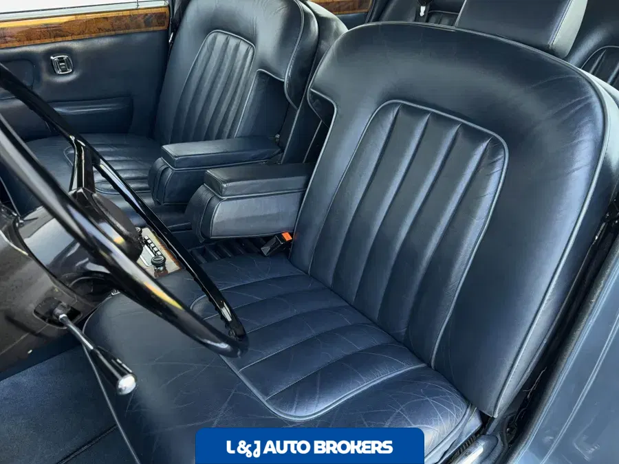 1975 Rolls-Royce Silver Shadow