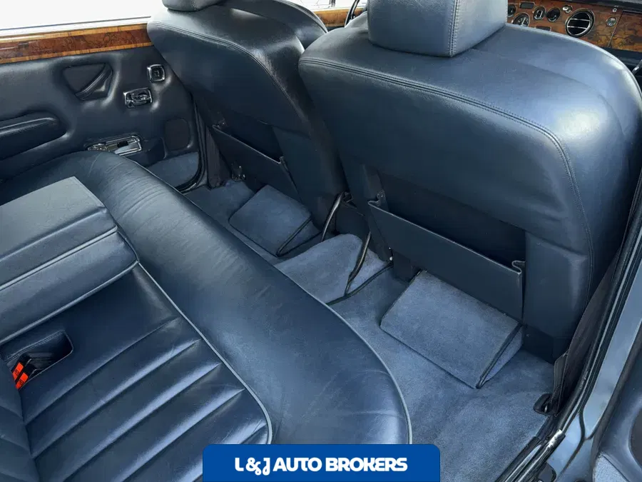 1975 Rolls-Royce Silver Shadow