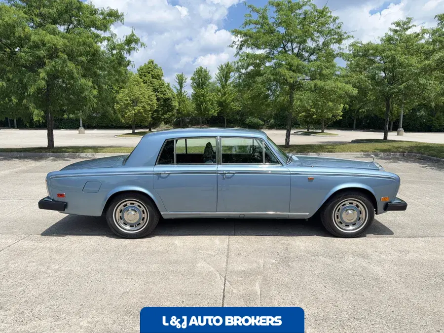 1975 Rolls-Royce Silver Shadow