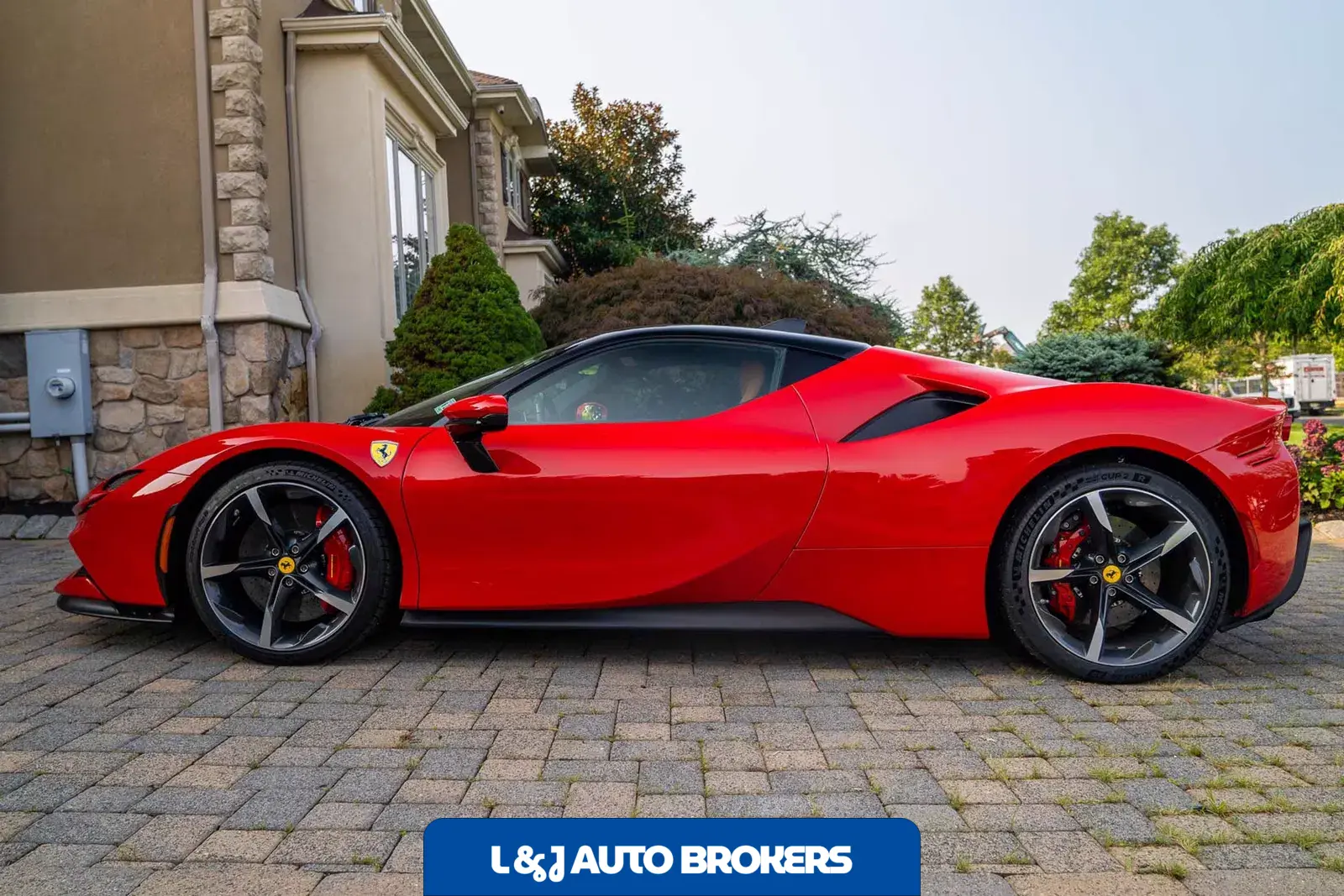 2022 Ferrari SF90