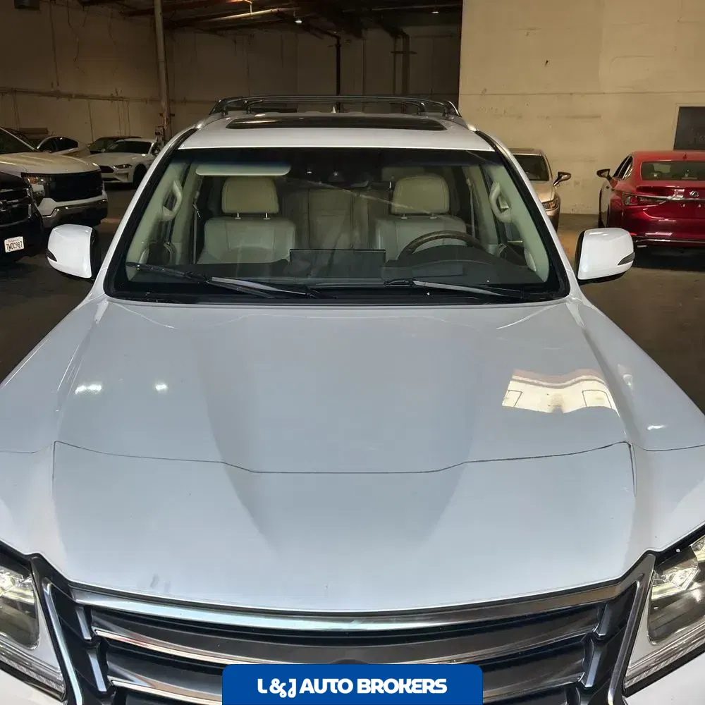2017 Lexus LX 570 Base