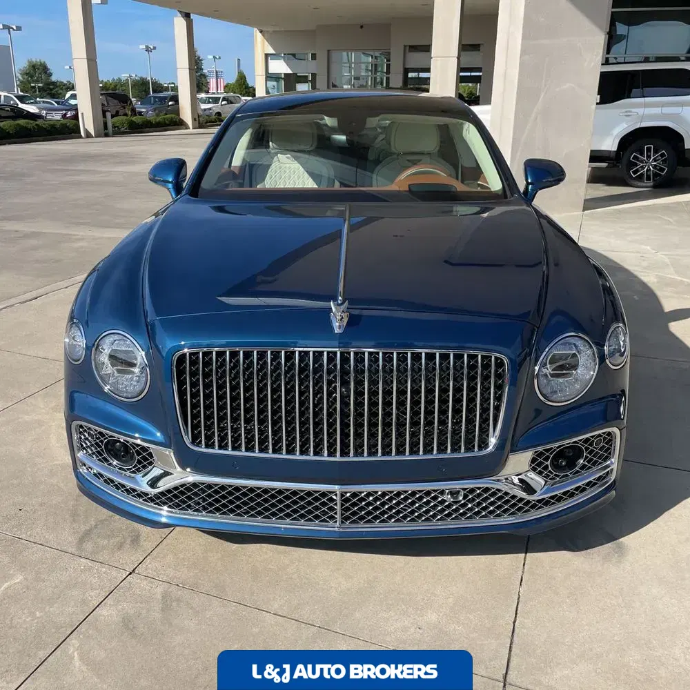 2022 Bentley Flying Spur Base