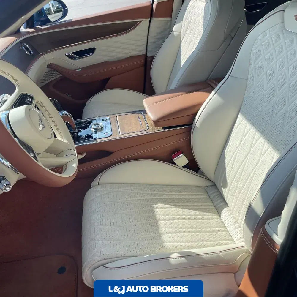 2022 Bentley Flying Spur Base