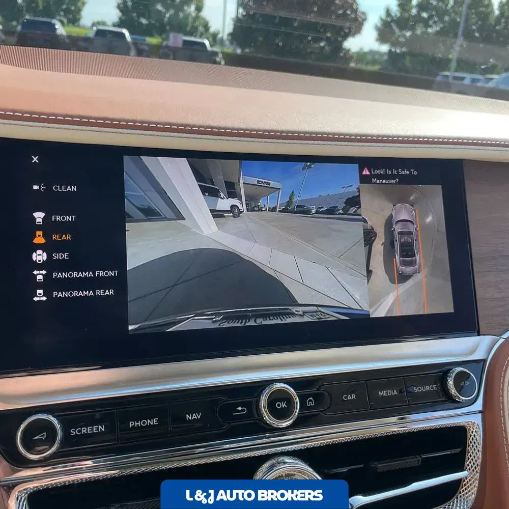 2022 Bentley Flying Spur Base