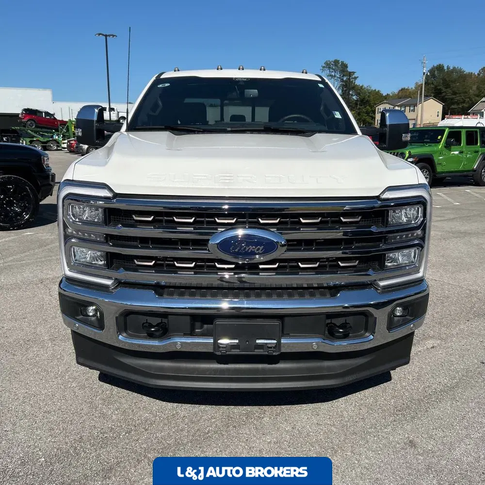 2025 Ford F-350 Super Duty King Ranch