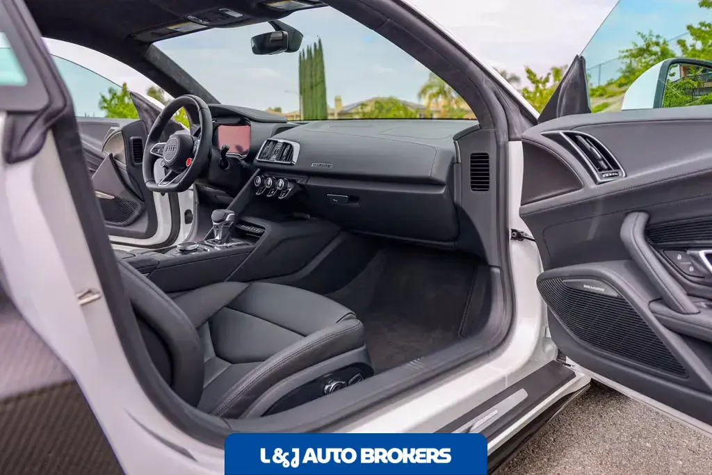 2020 Audi R8 V10 Coupe AWD