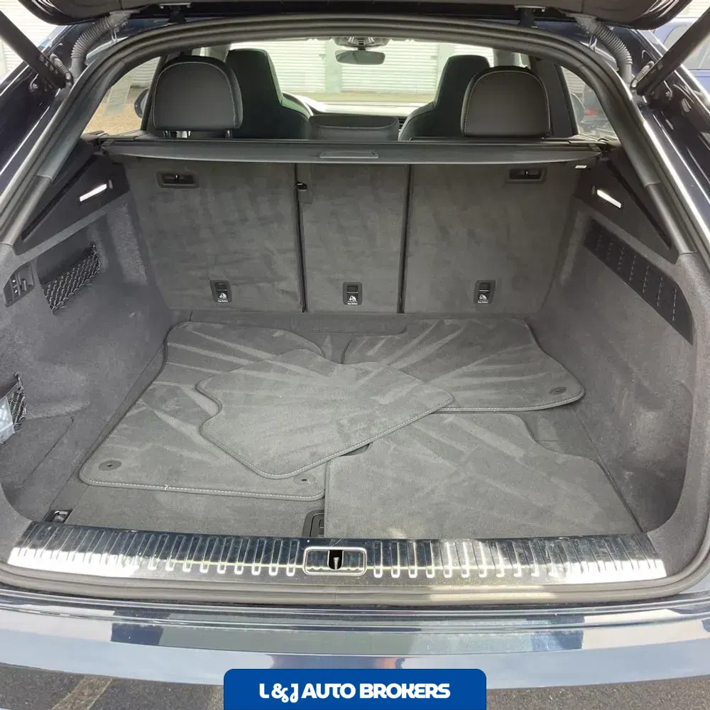 2024 Audi SQ8 Prestige