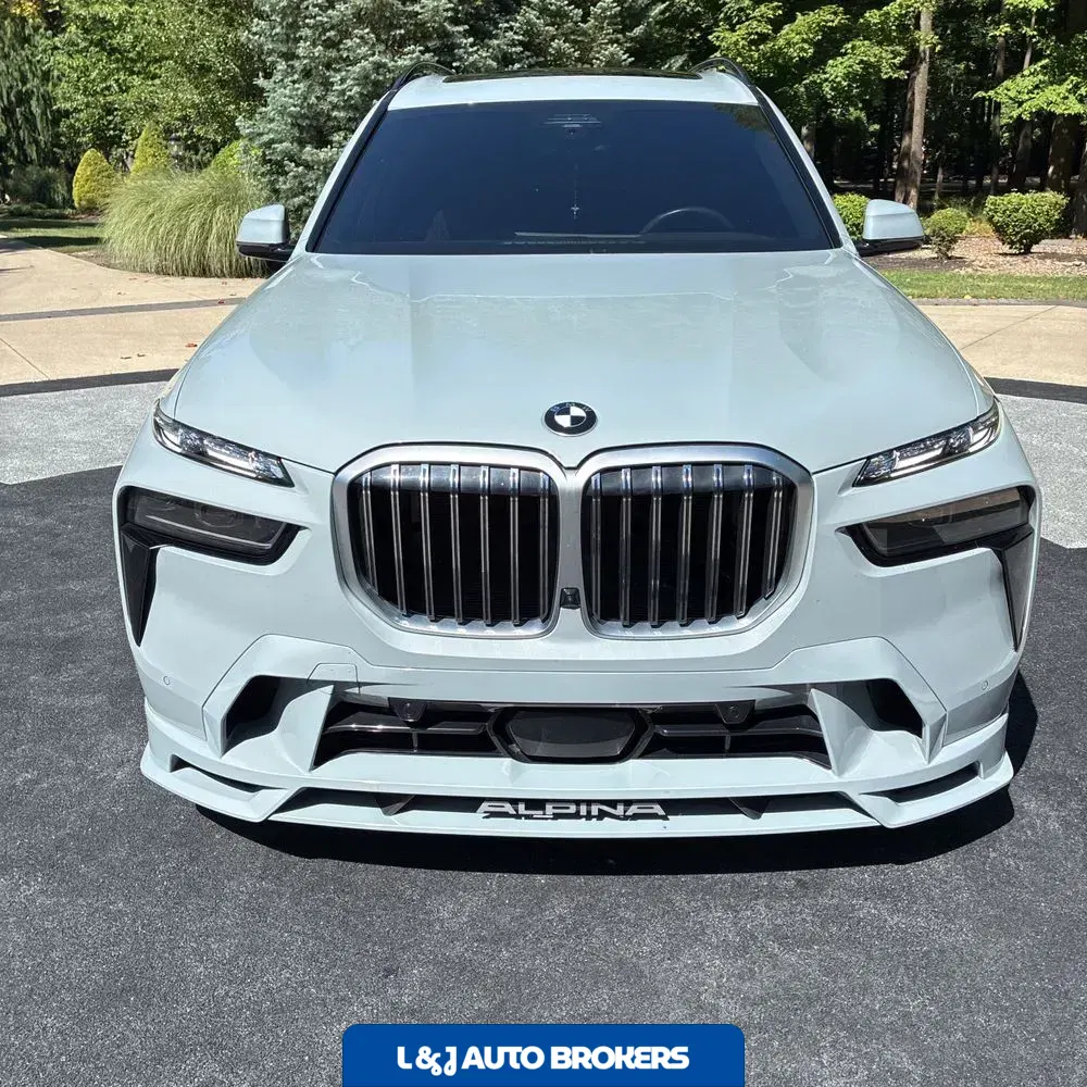 2024 BMW X7 Alpina XB7