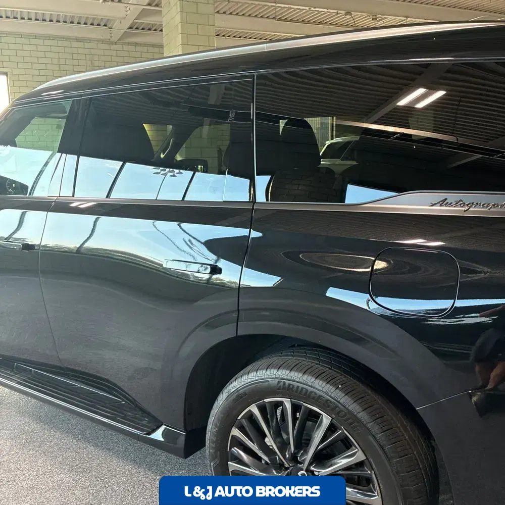 2025 INFINITI QX80 Autograph