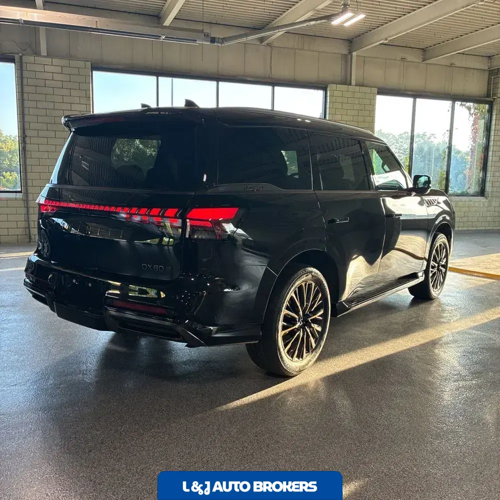 2025 INFINITI QX80 Autograph