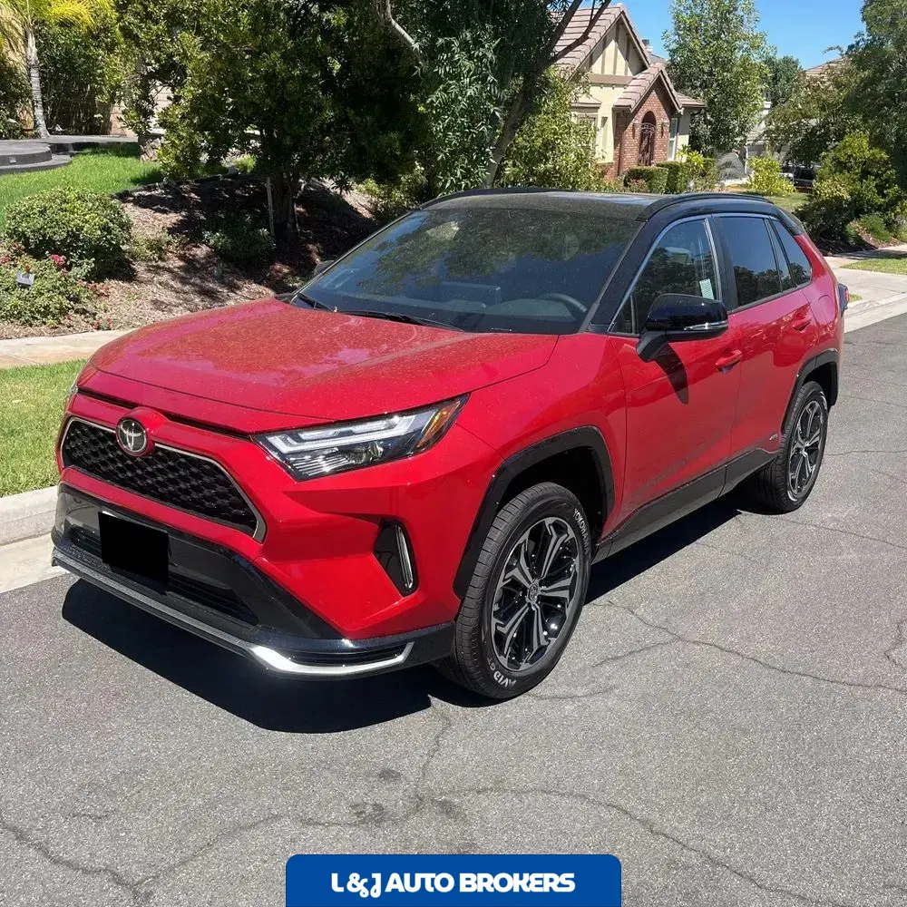 2025 Toyota RAV4 Plug-in Hybrid XSE