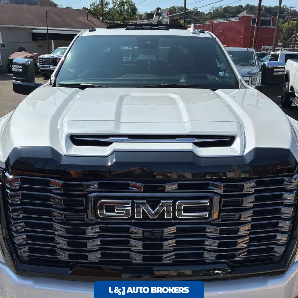 2025 GMC Sierra 3500HD Denali Ultimate