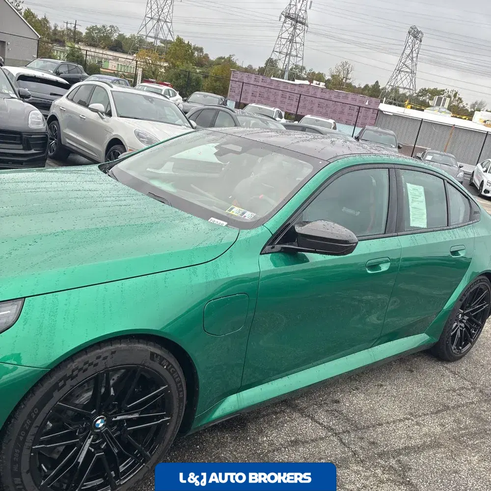 2025 BMW M5 Base