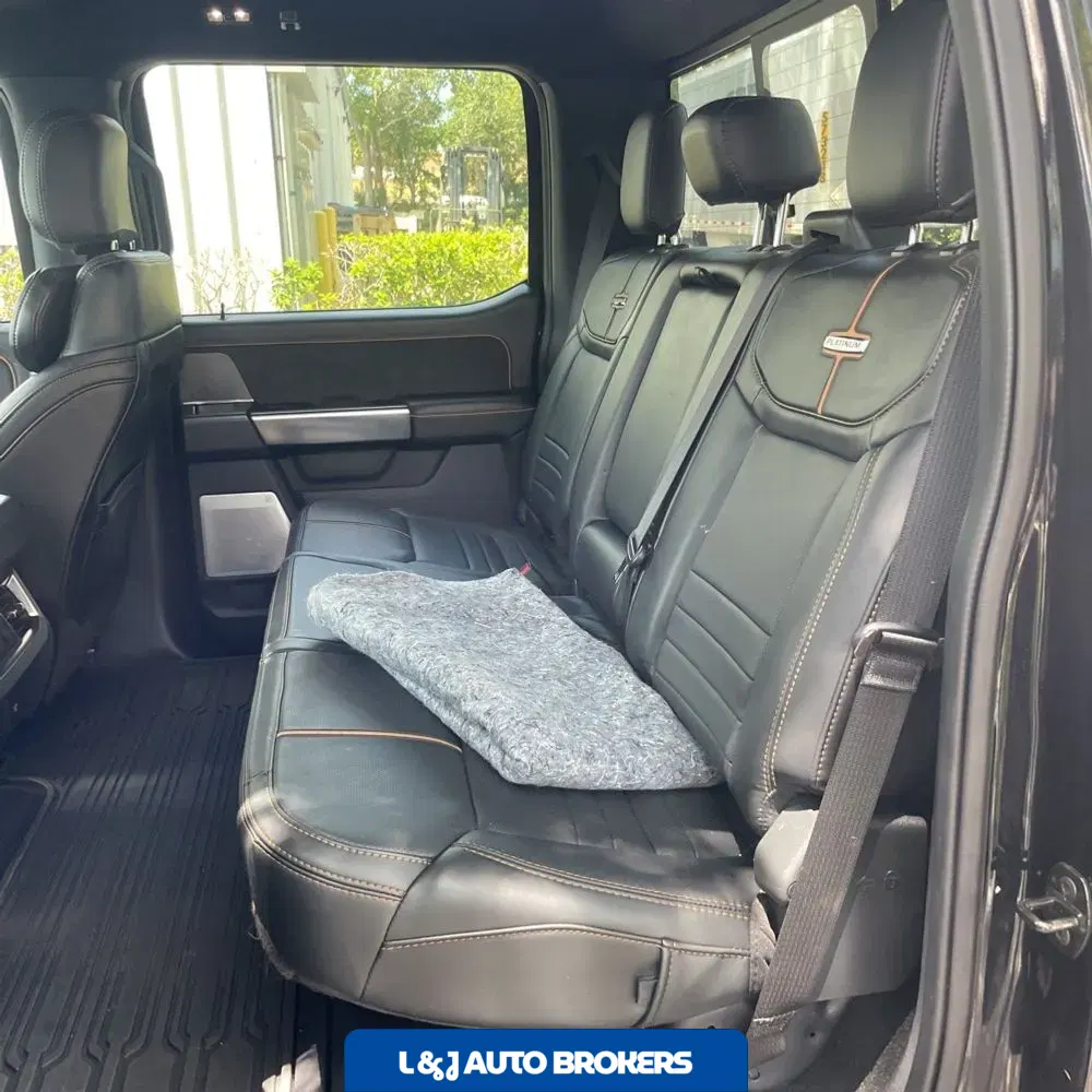 2023 Ford F-350 Super Duty Platinum