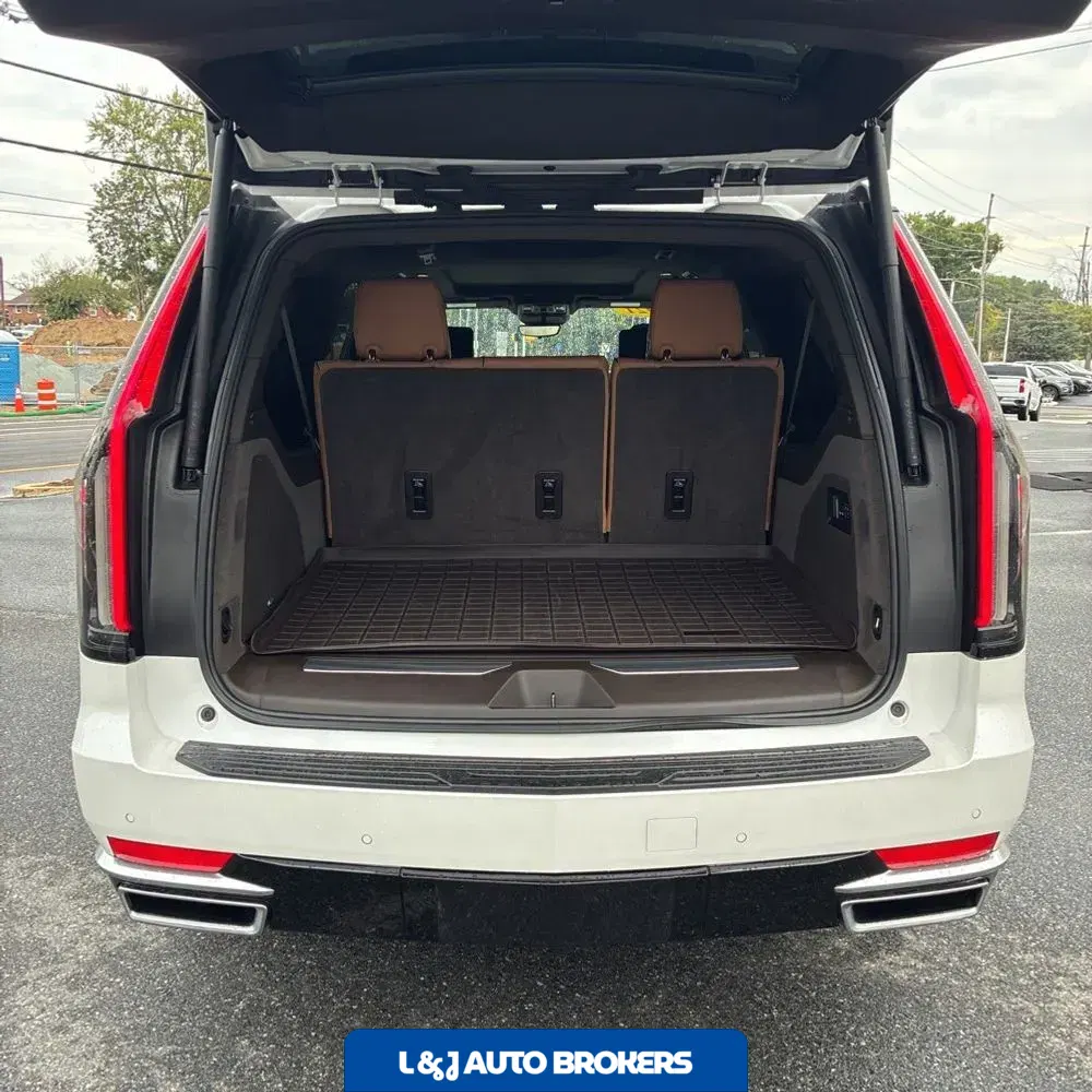 2021 Cadillac Escalade ESV Premium Luxury