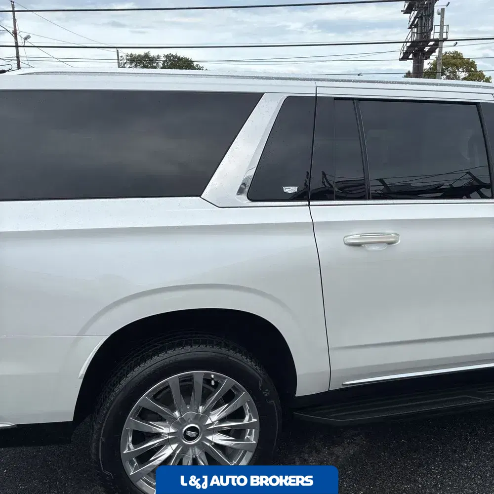 2021 Cadillac Escalade ESV Premium Luxury